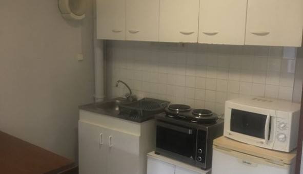 Logement tudiant Studio à Bourges (18000)
