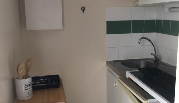 Logement tudiant Studio à Bourges (18000)