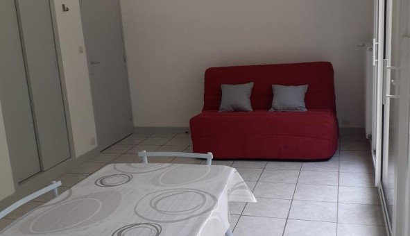 Logement tudiant Studio à Bourges (18000)