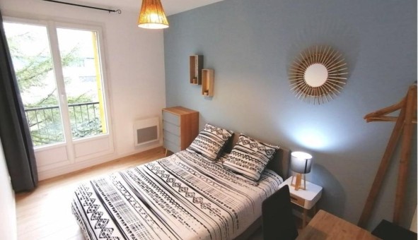Logement tudiant Studio à Bourges (18000)