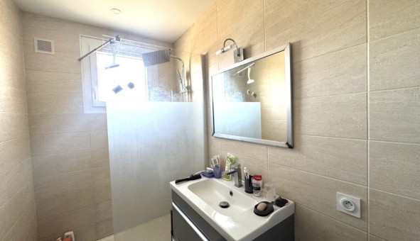 Logement tudiant Studio à Bourges (18000)
