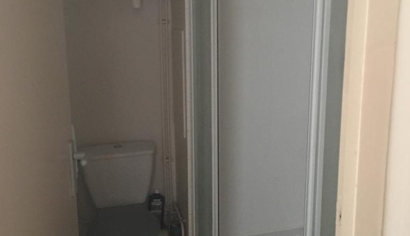 Logement tudiant Studio à Bourges (18000)