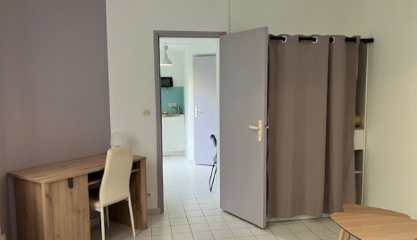 Logement tudiant Location Studio Vide Bourges (18000)