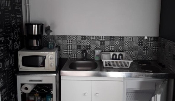 Logement tudiant Studio à Bourges (18000)