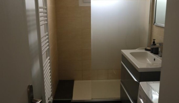 Logement tudiant Studio à Bourges (18000)