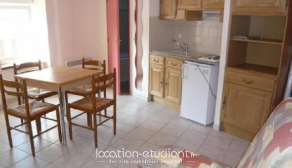 Logement tudiant Studio à Bourgoin Jallieu (38300)