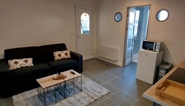 Logement tudiant Location Studio Vide Boutencourt (60590)