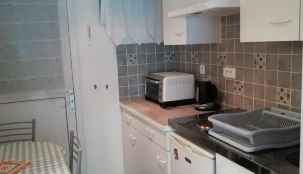 Logement tudiant Location Studio Vide Bral sous Montfort (35310)