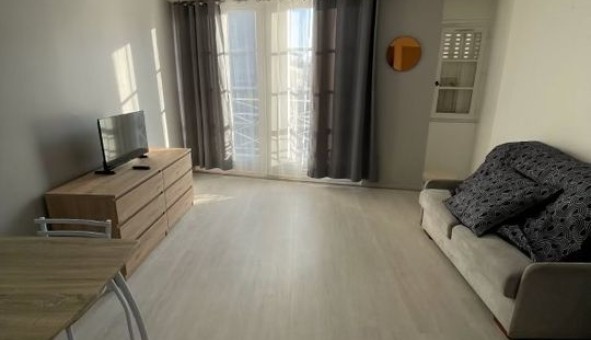 Logement �tudiant Studio &agrave; Brennes (52200)