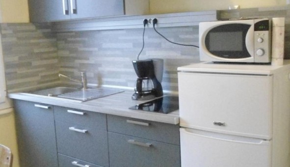 Logement étudiant Location Studio Vide Brest (29200)
