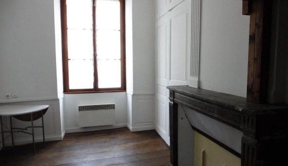 Logement �tudiant Studio &agrave; Brethenay (52000)