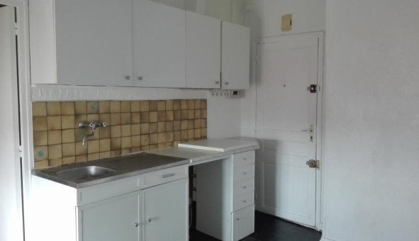 Logement tudiant Studio à Brtigny sur Orge (91220)
