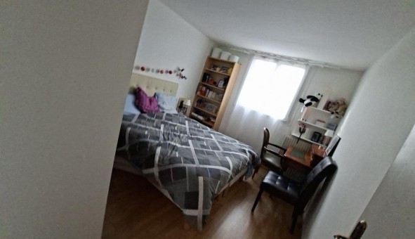 Logement �tudiant Studio &agrave; Br�tigny sur Orge (91220)