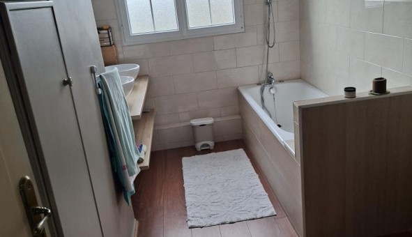 Logement �tudiant Studio &agrave; Br�tigny sur Orge (91220)