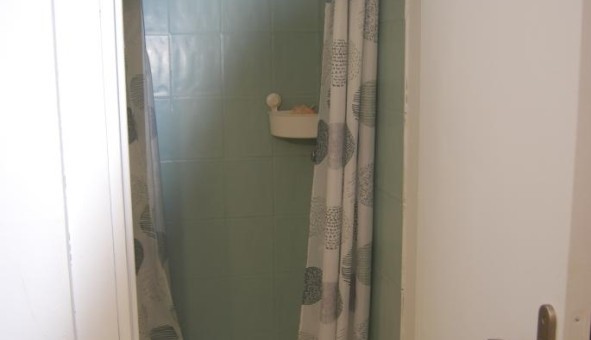 Logement tudiant Studio à Brettes (16240)