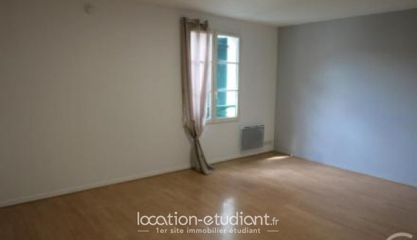 Logement tudiant Studio à Brie Comte Robert (77170)