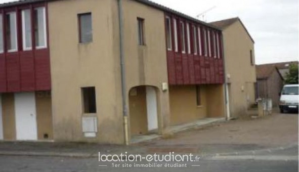 Logement tudiant Location Studio Vide Brigueuil (16420)