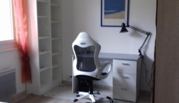 Logement �tudiant Studio &agrave; Briis sous Forges (91640)