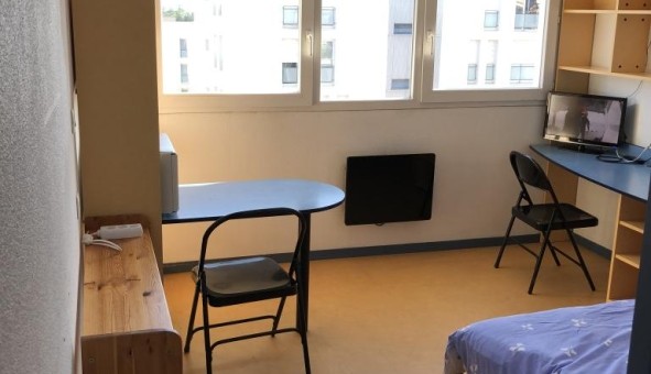 Logement tudiant Studio à Bron (69500)
