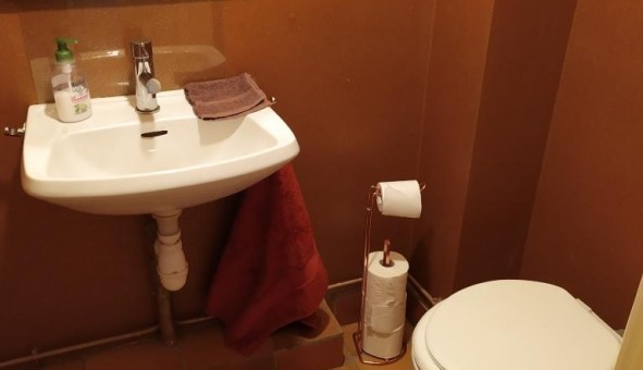 Logement étudiant Studio à Bron (69500)