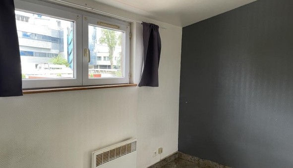 Logement tudiant Studio à Bron (69500)