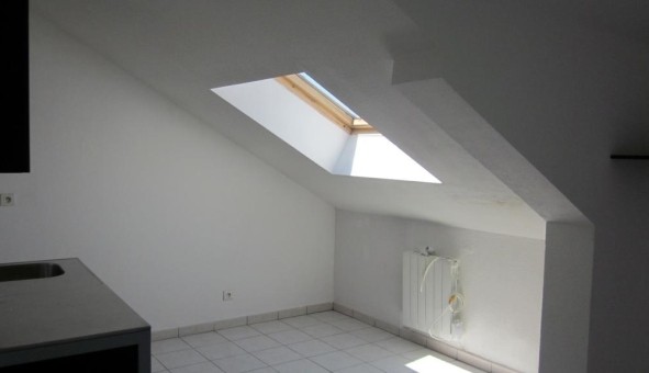 Logement tudiant Studio à Bron (69500)