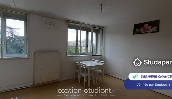 Logement tudiant Studio à Bron (69500)