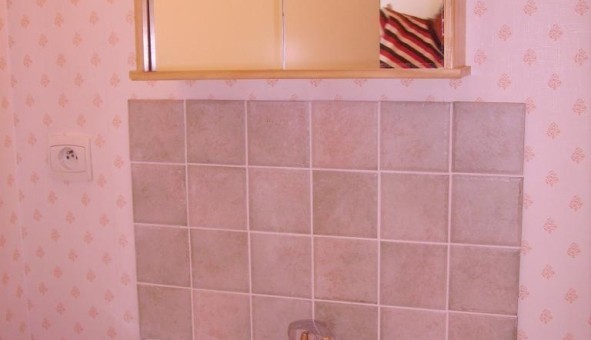 Logement tudiant Studio à Bron (69500)