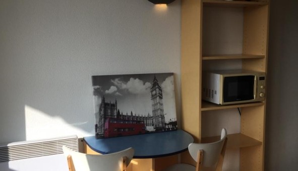 Logement �tudiant Studio &agrave; Bron (69500)