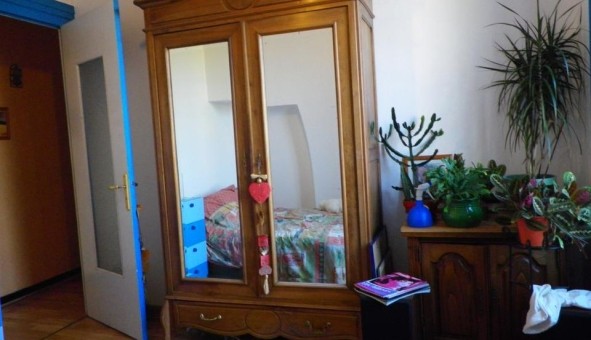 Logement �tudiant Studio &agrave; Bron (69500)