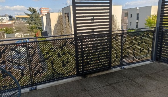 Logement �tudiant Studio &agrave; Bron (69500)