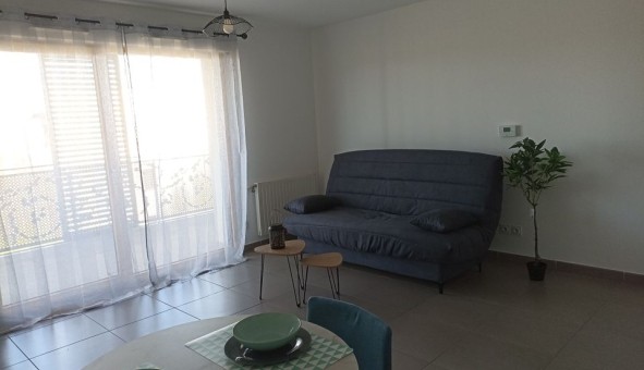 Logement �tudiant Studio &agrave; Bron (69500)