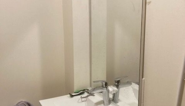 Logement �tudiant Studio &agrave; Bron (69500)