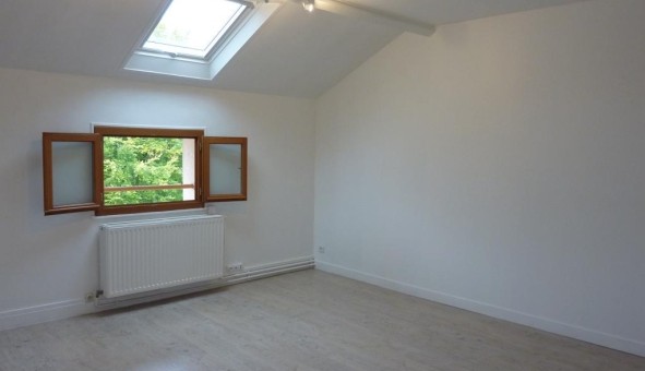 Logement tudiant Studio à Brueil en Vexin (78440)
