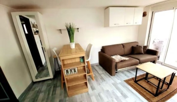 Logement tudiant Location Studio Vide Budling (57110)