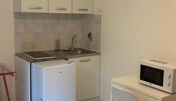 Logement tudiant Studio à Bures sur Yvette (91440)