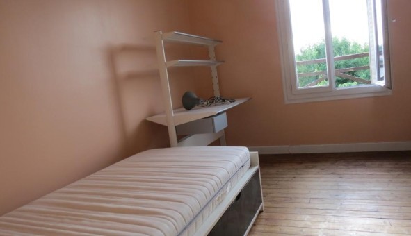 Logement tudiant Studio à Bures sur Yvette (91440)