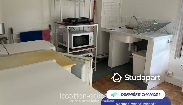 Logement �tudiant Studio &agrave; Bures sur Yvette (91440)