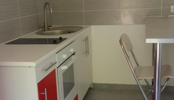 Logement �tudiant Studio &agrave; Bures sur Yvette (91440)