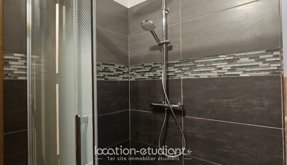 Logement �tudiant Studio &agrave; Bures sur Yvette (91440)