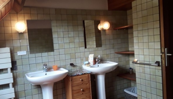 Logement �tudiant Studio &agrave; Bures sur Yvette (91440)