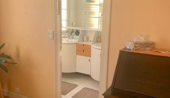 Logement �tudiant Studio &agrave; Busset (03270)