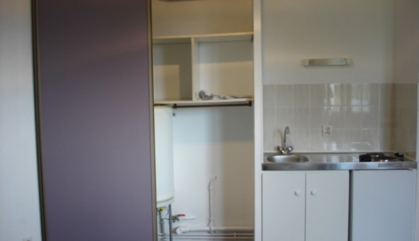 Logement tudiant Studio à Buxerolles (86180)
