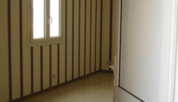 Logement tudiant Studio à Buxerolles (86180)