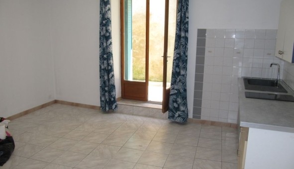 Logement �tudiant Studio &agrave; Buxerolles (86180)