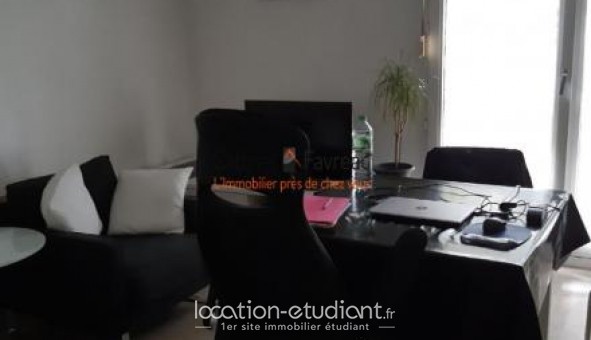 Logement tudiant Studio à Cachan (94230)