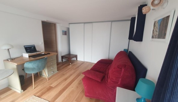 Logement tudiant Location Studio Vide Cachan (94230)