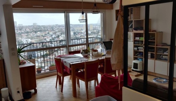 Logement �tudiant Studio &agrave; Cachan (94230)