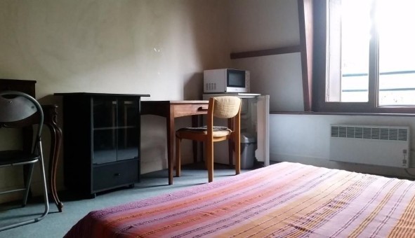 Logement �tudiant Studio &agrave; Cachan (94230)