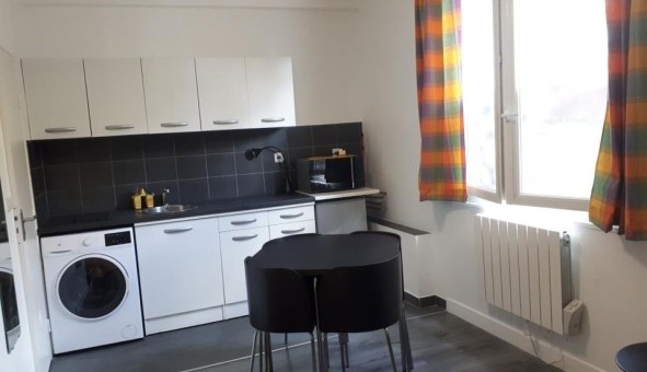 Logement �tudiant Studio &agrave; Cachan (94230)